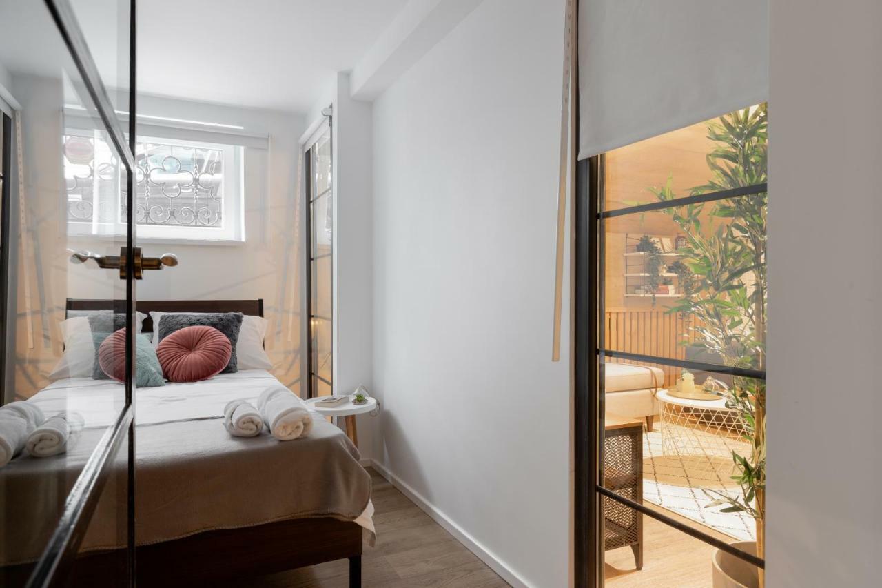 Historical Center 2 By Urbanesq Apartment Bucureşti Ngoại thất bức ảnh